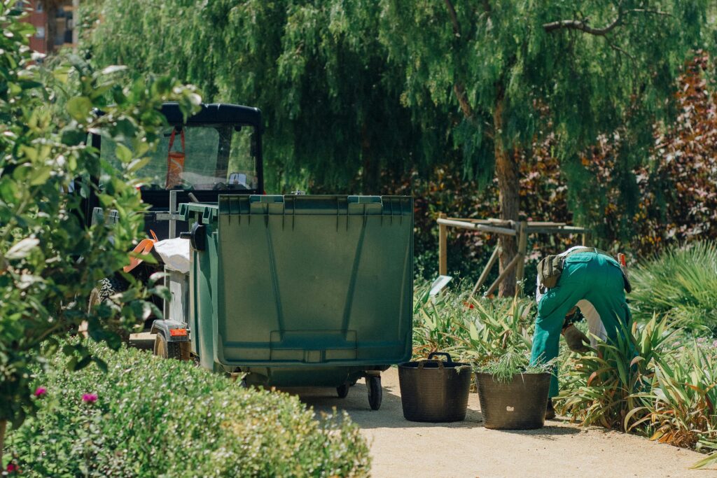 Jardinier paysagiste aménagement extérieur